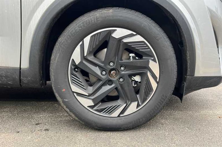 2024 Nissan Qashqai 1.3 DIG-T MH N-CONNECTA [GLASS ROOF] 5DR Hatchback Petrol Manual