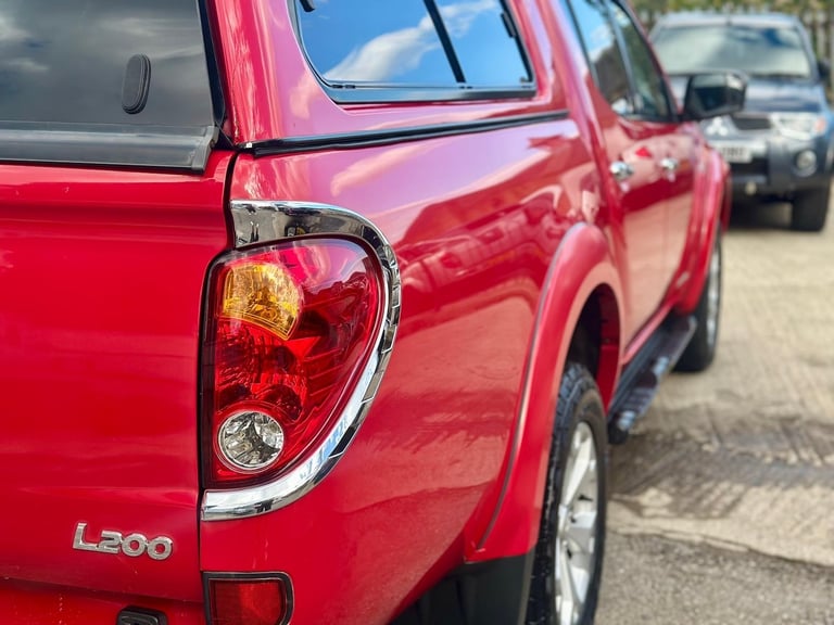 2014 Mitsubishi L200 Double Cab DI-D Barbarian 4WD 176Bhp PICK UP Diesel Manual