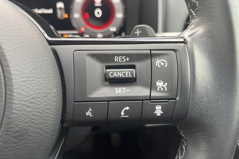 2022 Nissan Qashqai 1.3 DiG-T MH 158 N-Connecta 5dr Xtronic Automatic Hatchback Petrol Automatic