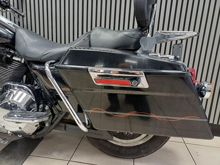 Harley Davidson Road King Classic 2006 cruiser custom retro chopper