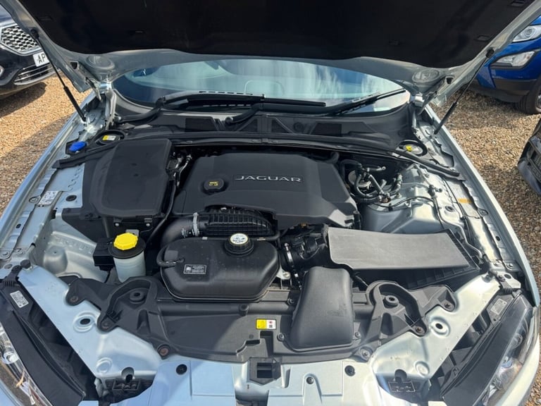 2014 Jaguar XF 3.0d V6 R-Sport Sportbrake 5dr Diesel Auto Euro 5 (s/s) (240 ps) Estate Diesel Aut...