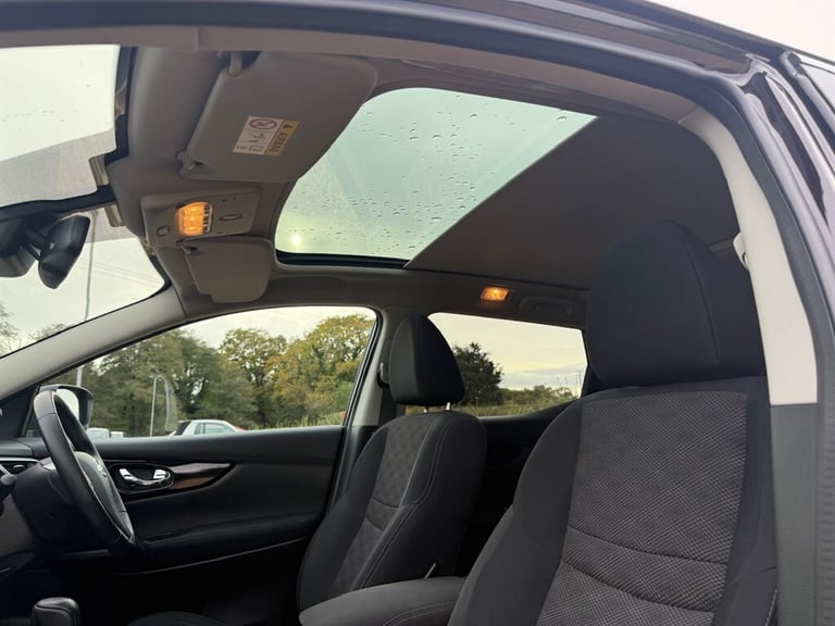 2014 Nissan Qashqai 1.6 dCi Acenta Premium SUV 5dr Diesel XTRON 2WD Euro 5 (s/s) (130 ps) SUV Die...