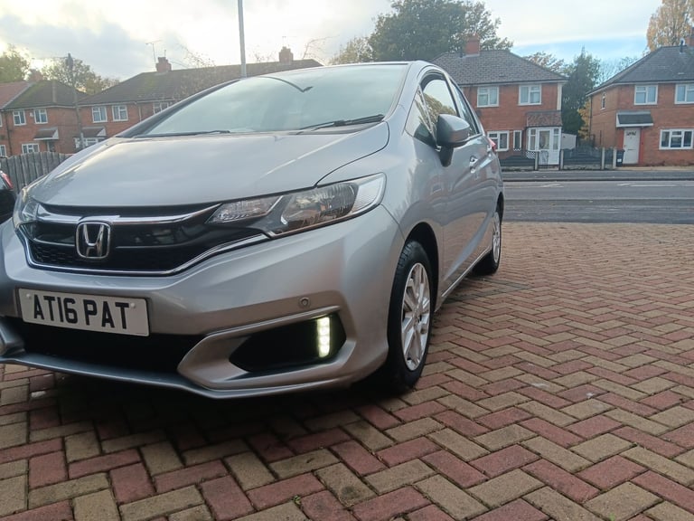2018 Honda Jazz Se Navi I-Vtec 7speed Auto owned from new 