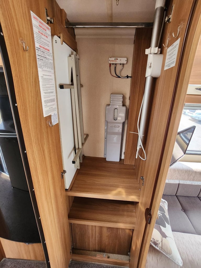 Swift Bolero 630 PR 2 Berth DIESEL MANUAL 2013/13