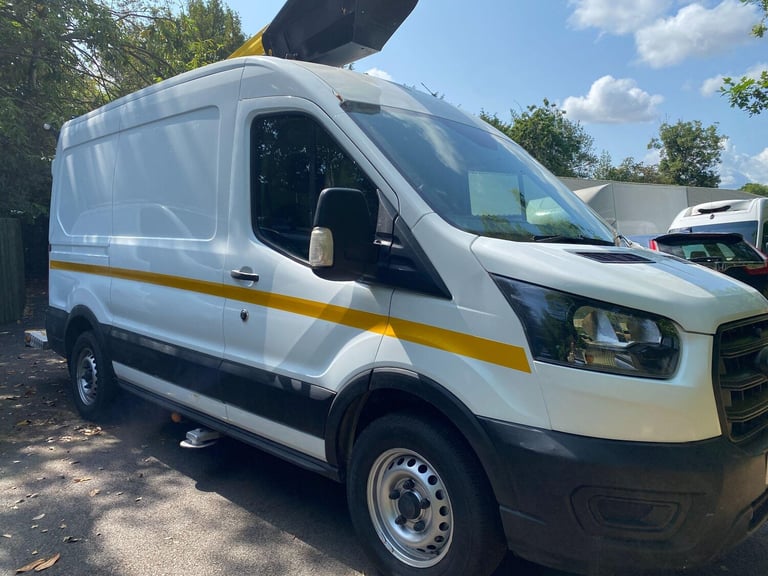 2021 Ford Transit 2.0 350 EcoBlue Leader FWD L2 H2 Euro 6 (s/s) 5dr PANEL VAN Diesel Manual