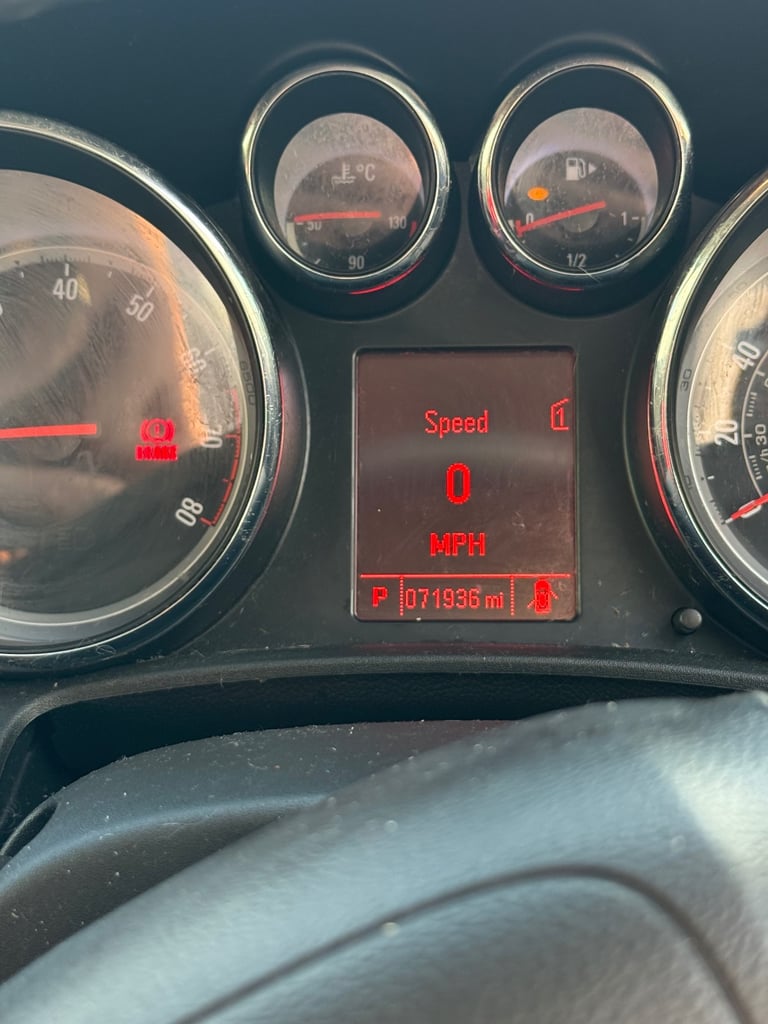 Vauxhall, ASTRA, Estate, 2012, Other, 1598 (cc), 5 doors