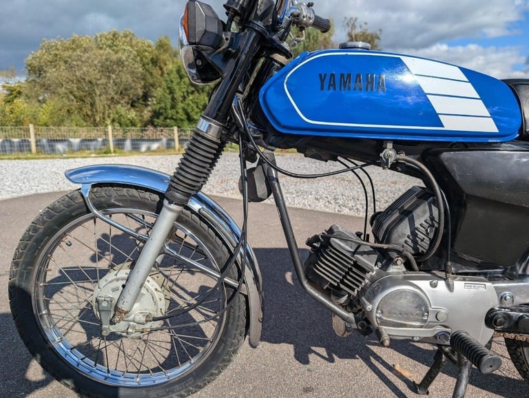 YAMAHA FS1E