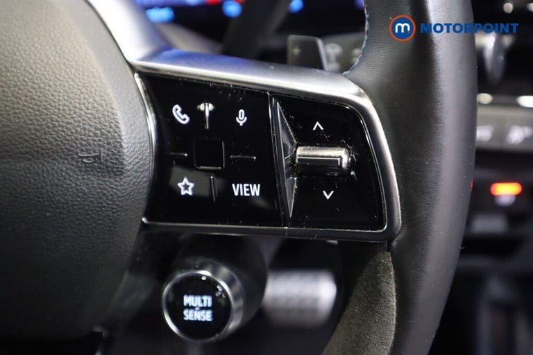 2023 Renault Austral E-Tech FHEV Iconic Esprit Alpine 5dr Auto 4C SUV Hybrid Automatic