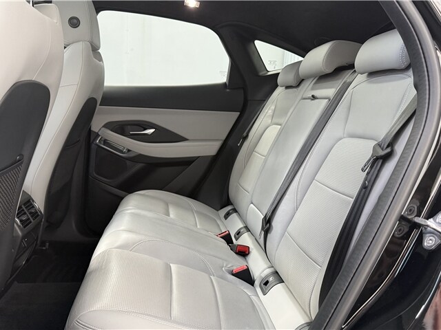 2022 Jaguar E-Pace 2.0 D200 R-Dynamic Black 5dr Auto SUV Diesel Automatic