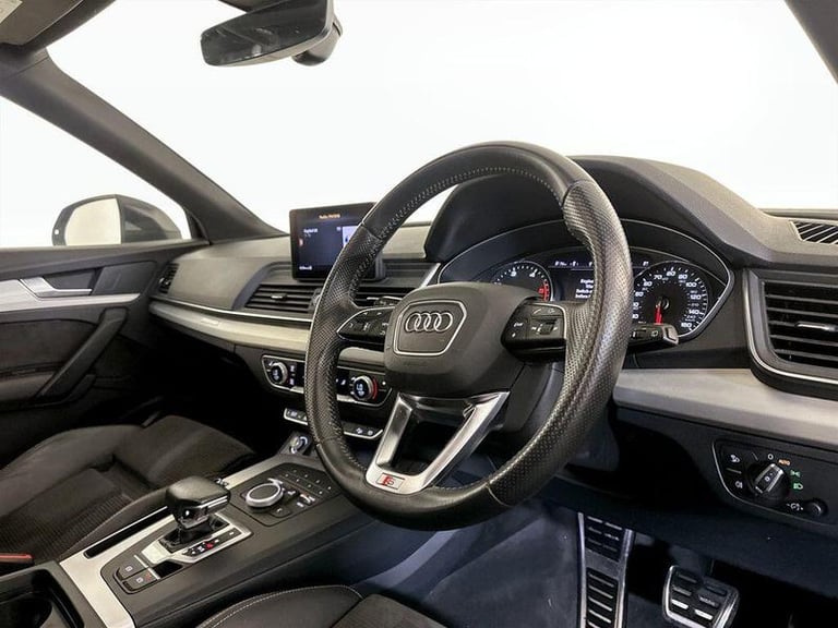 2019 Audi Q5 2.0 TDI 40 S line S Tronic quattro Euro 6 (s/s) 5dr Automatic SUV Diesel Automatic