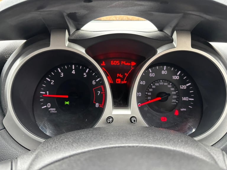 2014 Nissan Juke 1.6 N-Tec 5dr HATCHBACK Petrol Manual