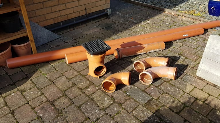 Soil Pipe and Fittings all 110mm