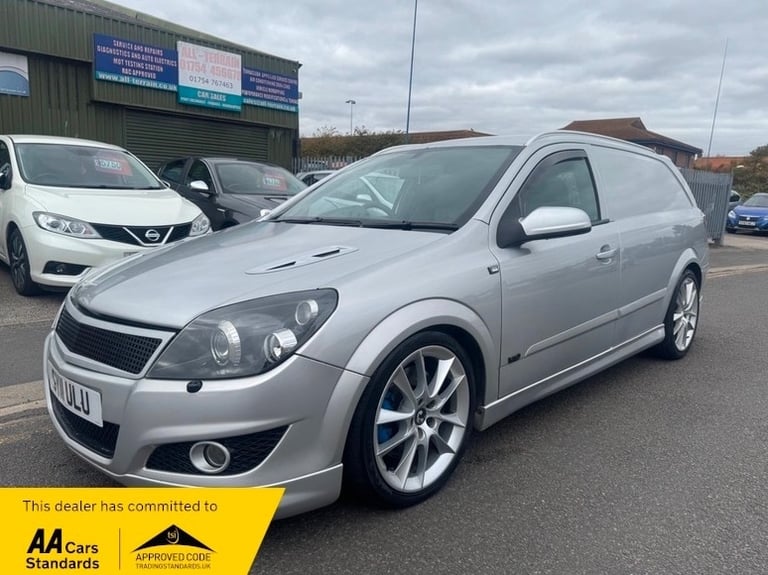 2011 Vauxhall AstraVan Sportive SE 1.9 CDTi Van / HIGHLY MODIFIED / FAST VAN