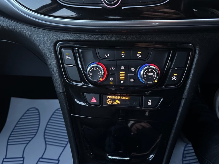 2017 Vauxhall Mokka X 1.4T Active 5dr HATCHBACK Petrol Manual