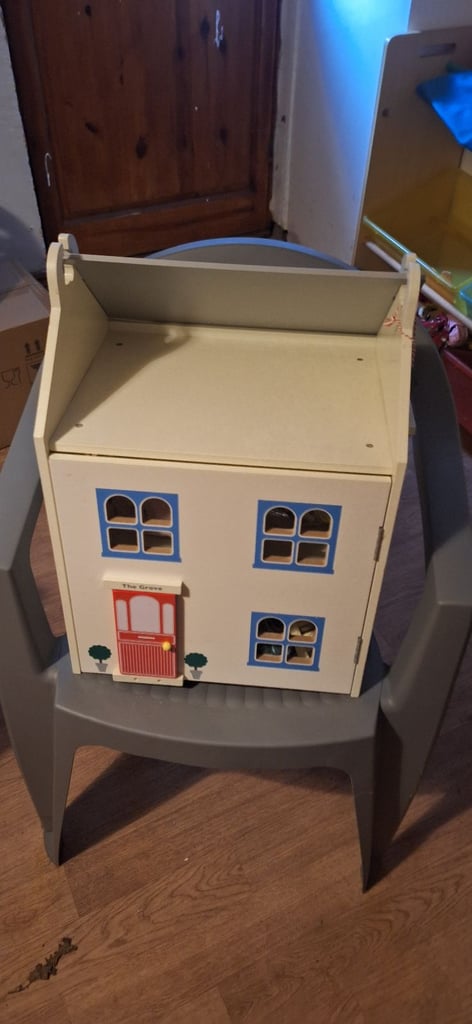 Dolls house bristol Gumtree
