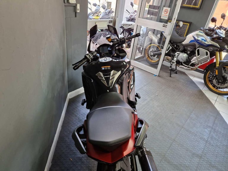 2024 Kawasaki NINJA 1000SX