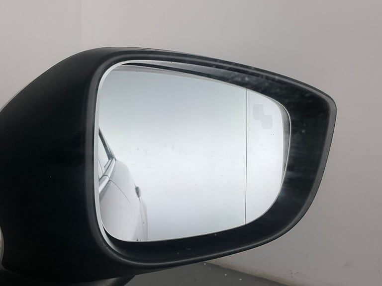 2018 Mazda Mazda6 2.0 SKYACTIV-G Sport Nav+ Saloon 4dr Petrol Manual Euro 6 (s/s) (165 ps) -  Sal...