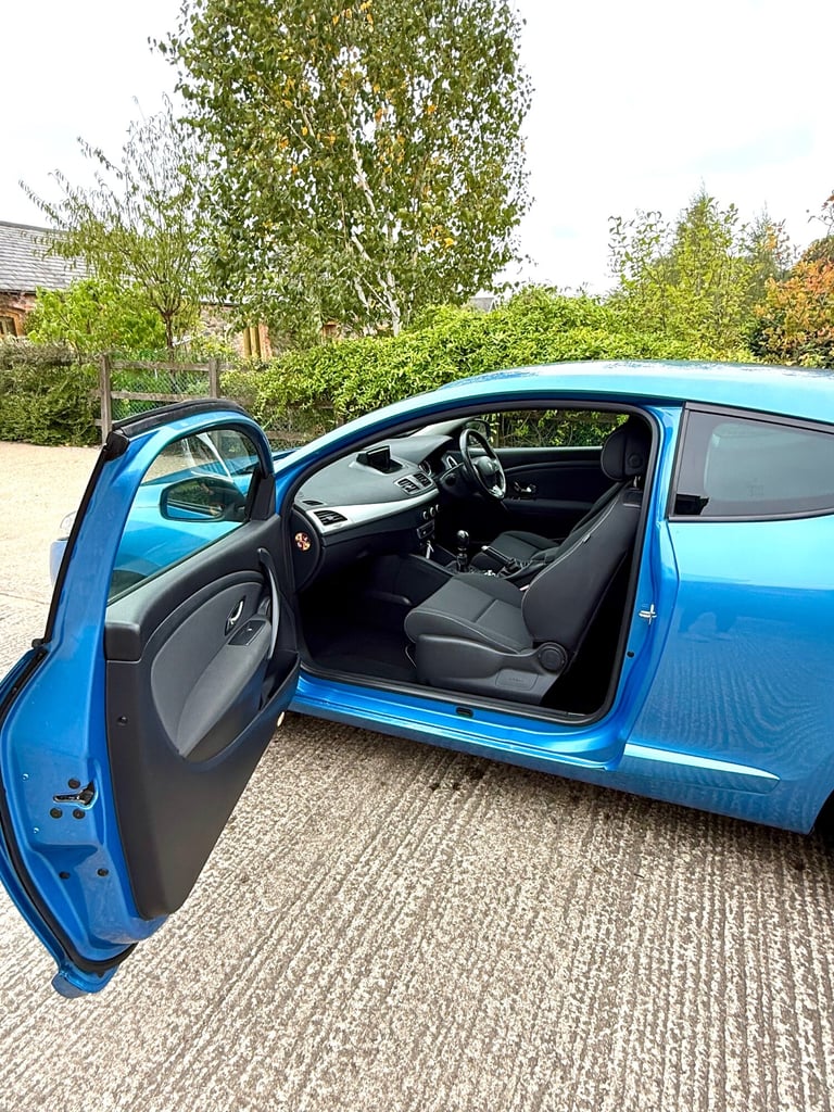 2013 Renault Megane 1.5 dCi 110 Dynamique TomTom 3dr [Start Stop] COUPE Diesel Manual