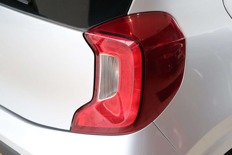 2017 Kia Picanto 1.0 Picanto 2 5dr Hatchback Petrol Manual