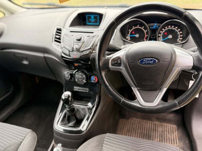 2014 FORD FIESTA ZETEC 1.0 - £20 ANNUAL ROAD TAX