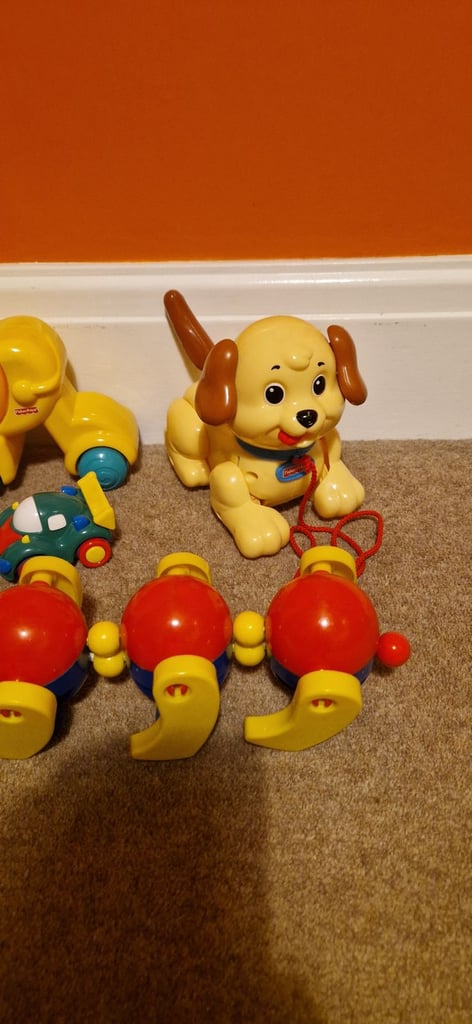 TOY BUNDLE 4. ALL IN EXCELLENT CONDITION.