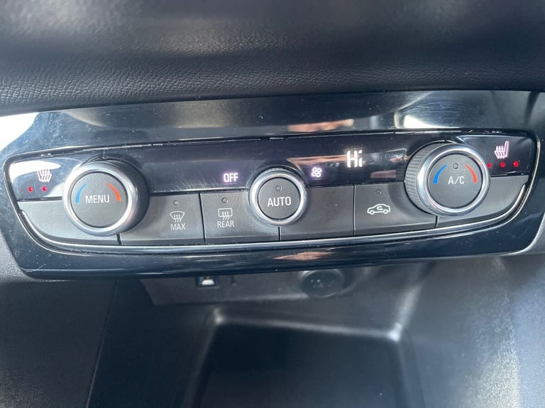 2020 Vauxhall Corsa Corsa 1.2T 100 PS Elite Nav Premium 5Dr Hatchback Petrol Manual