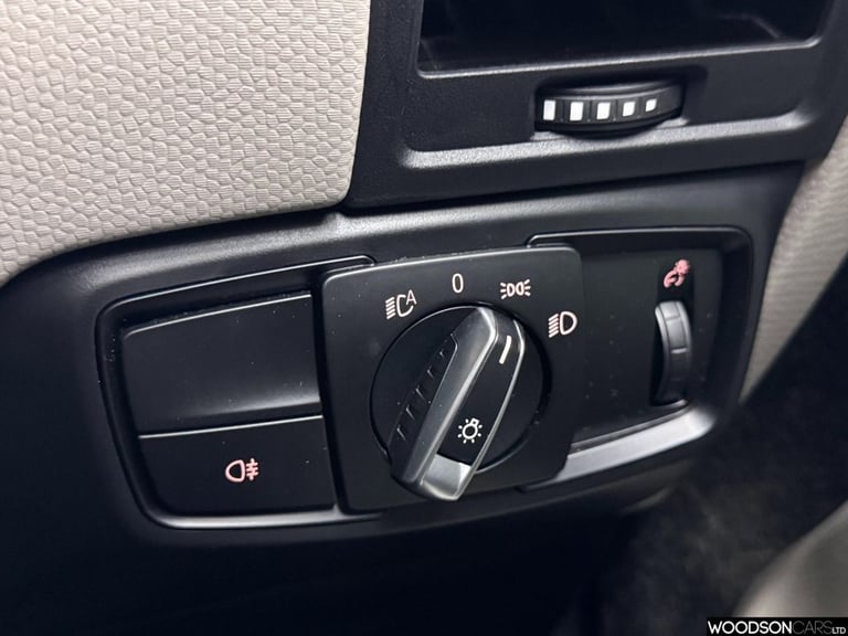 2018 BMW i3 125kW 33kWh 5dr Auto HATCHBACK ELECTRIC Automatic