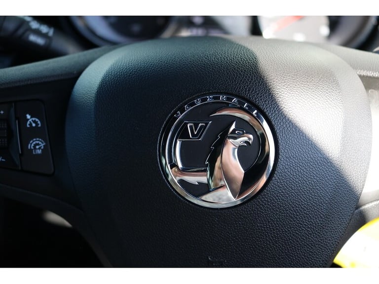 2017 Vauxhall Astra i Turbo SRi Estate Petrol Manual