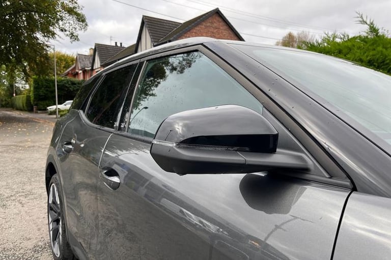 2024 Ford Explorer PREMIUM | Heads up Display | Panoramic Roof | Heated Seats/Wheel | Adaptive Es...