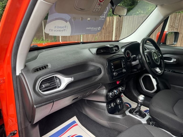 2016 Jeep Renegade 2.0 MultiJetII Longitude SUV 5dr Diesel Manual 4WD Euro 6 (s/s) (140 ps) ESTAT...