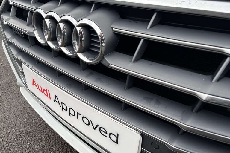  Audi Q5 40 TDI Quattro S Line 5dr S Tronic SUV Diesel Automatic