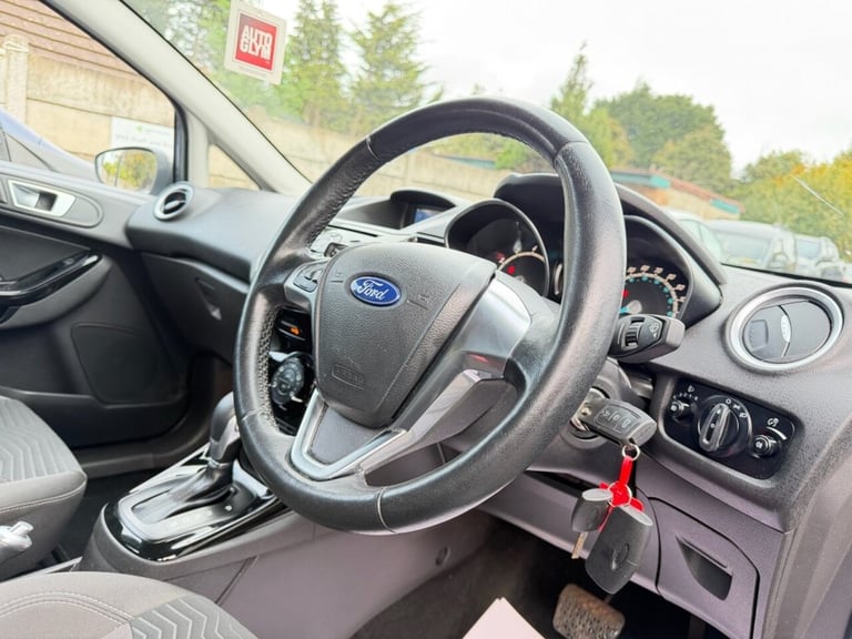2016 Ford Fiesta 1.0T EcoBoost Zetec Hatchback 5dr Petrol Powershift Euro 6 (100 ps) Hatchback Pe...