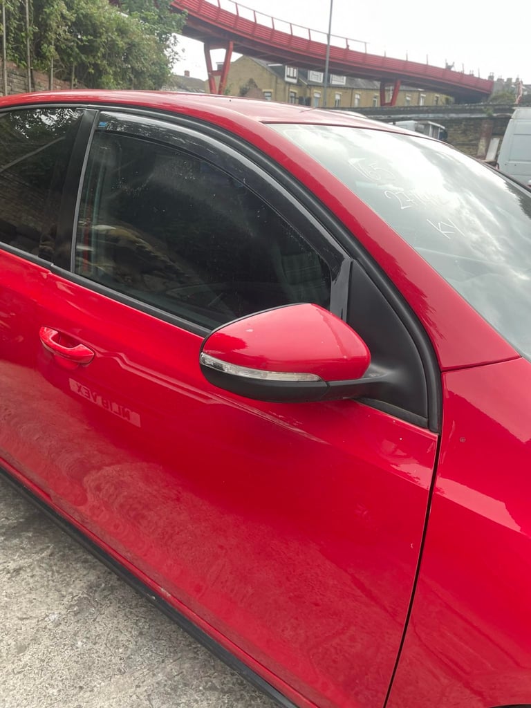 VW GOLF MK6 GTD FOR BREAKING IN RED 08-12 LY3D 