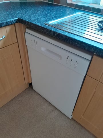 Kitchen Table Top Dishwasher Haier HDT18PA 18