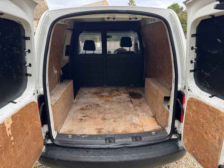 2011 Volkswagen Caddy 1.6 TDI 102PS Van PANEL VAN Diesel Manual