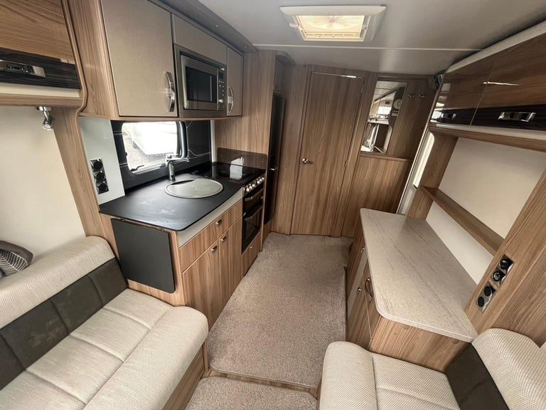 Swift Conqueror 480 2016
