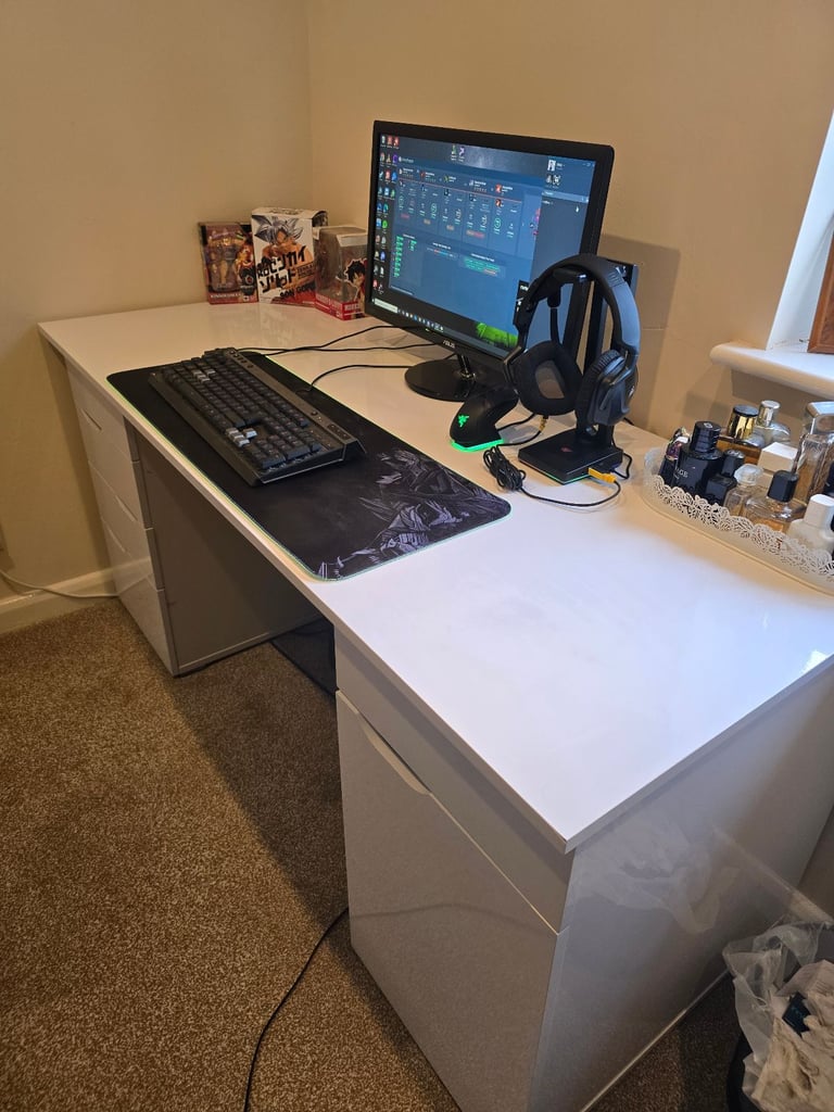 Alphason Kentucky desk