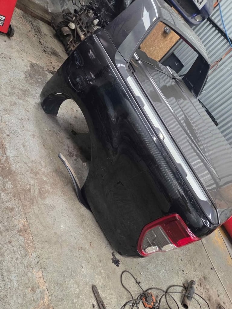 2020 Ford ranger rear tub