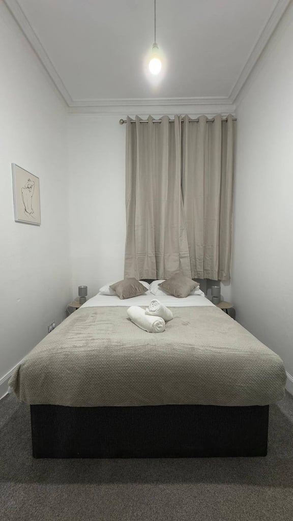 ***LONG TERM LETS-  - NO REF REQ - 1 WEEK DEPOSIT & 1 WEEK RENT UPFRONT - FROM £495 PER WEEK***