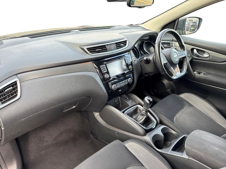 2018 Nissan Qashqai Nissan Qashqai 1.5 N-Connecta 5drs Hatchback Diesel Manual