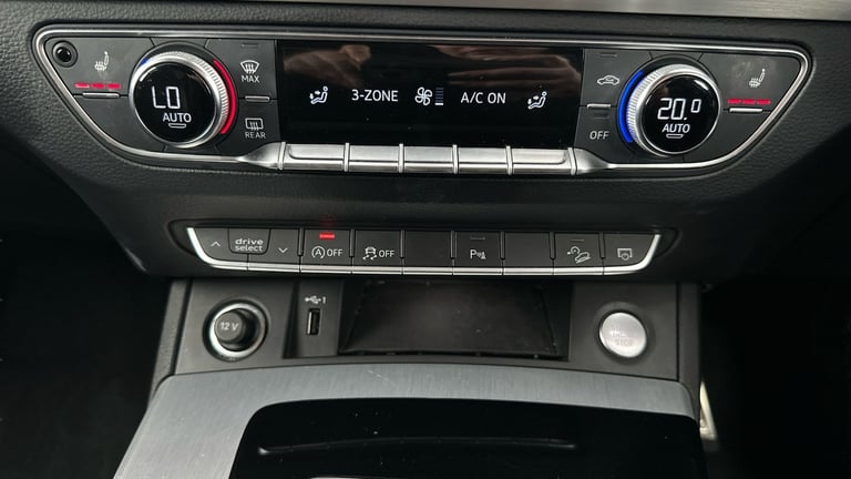 2021 Audi Q5 2.0 TDI 40 S line SUV 5dr Diesel S Tronic quattro Euro 6 (s/s) (204 ps) - L Suv Dies...