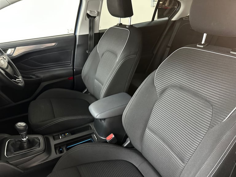 2022 Ford Focus 5Dr Titanium 1.0 MHEV 155PS Hatchback Petrol Manual