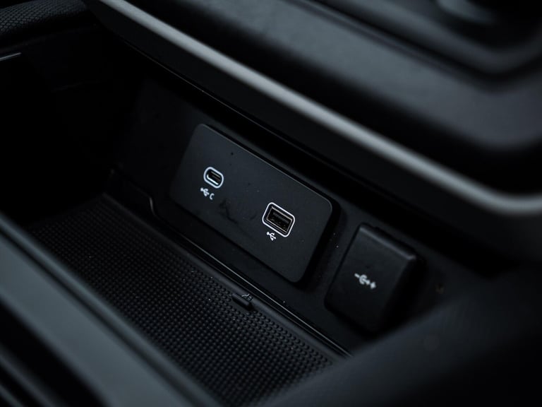2021 Land Rover Defender 110 2.0 P300 X-Dynamic HSE Auto 4WD Euro 6 (s/s) 5dr ESTATE Petrol Autom...