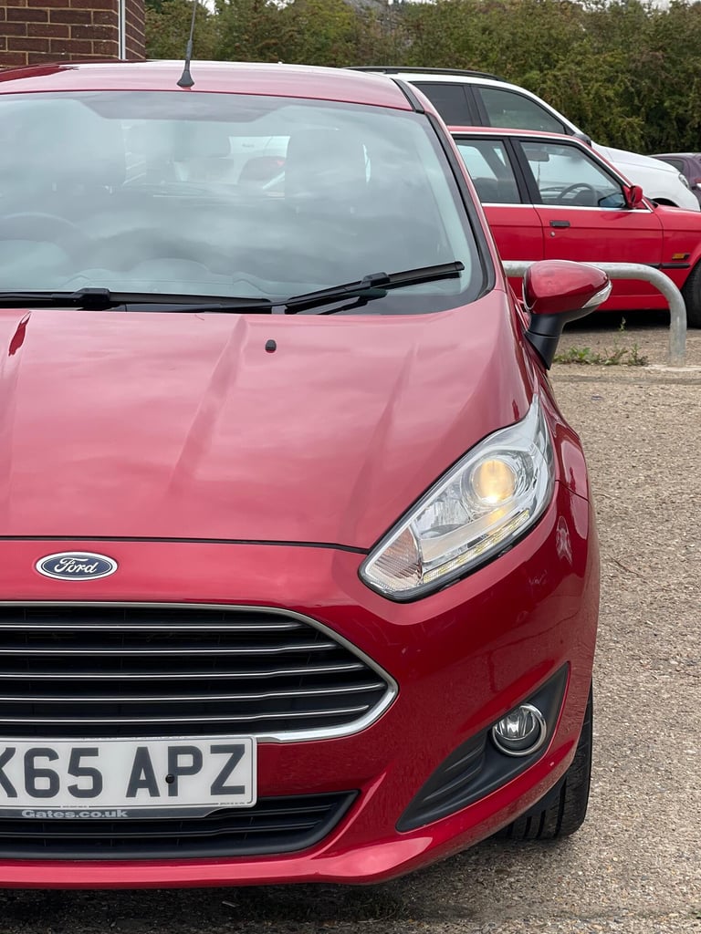 FORD FIESTA 1.0 T EcoBoost Zetec 2015