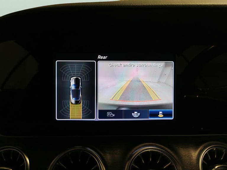 2018 Mercedes-Benz E Class 2.0 E220d AMG Line Cabriolet 2dr Diesel G-Tronic+ Euro 6 (s/s) (194 ps...