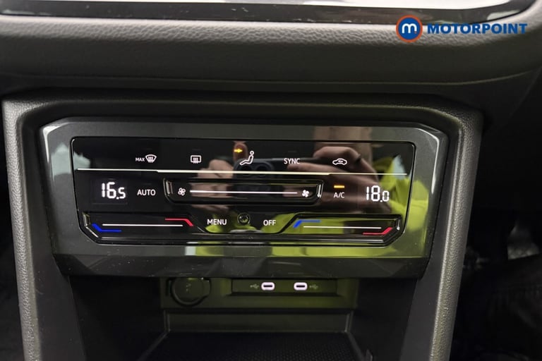 2021 Volkswagen Tiguan 1.5 TSI 150 Life 5dr ESTATE PETROL Manual