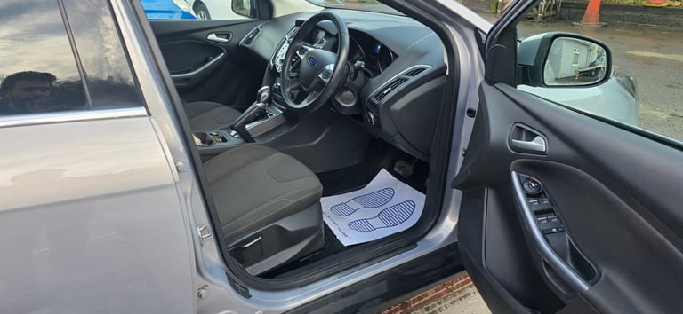 2013 Ford Focus 1.6 125 Titanium 5dr Powershift HATCHBACK Petrol Automatic