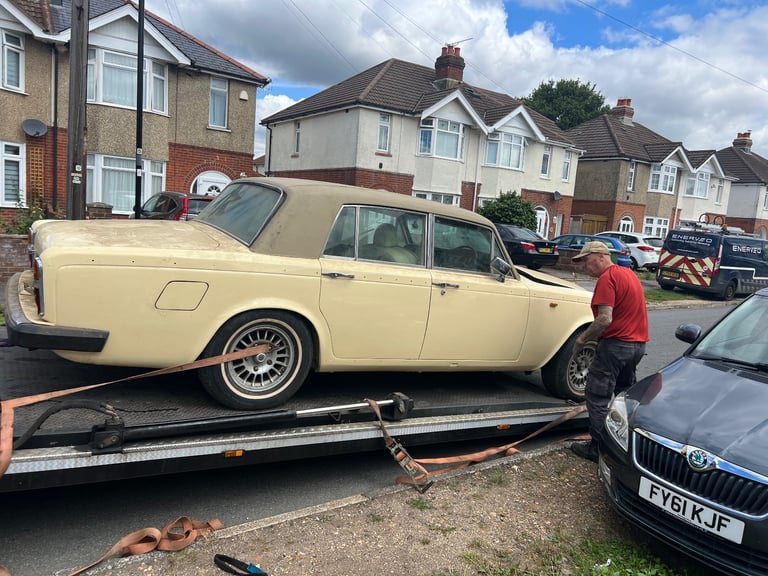 Rolls royce silver spirt