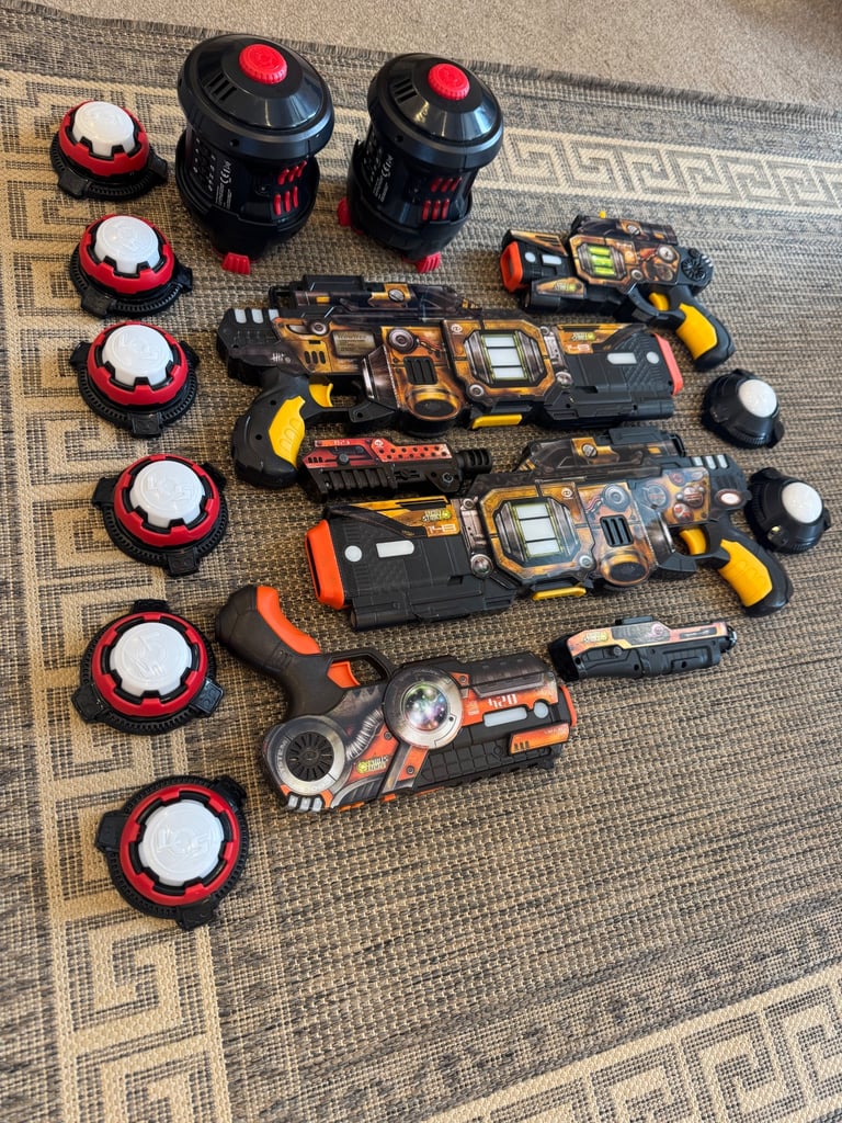 Light Strike Laser Tag bundle