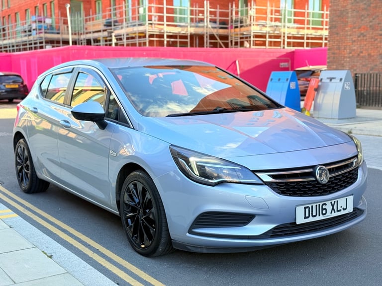 2016 Vauxhall Astra 1.6 CDTi 16V Design 5dr HATCHBACK Diesel Manual